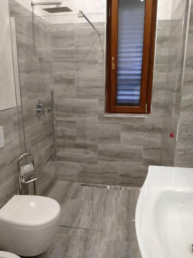Casa Vacanza Volintiru Villa Como Dış mekan fotoğraf