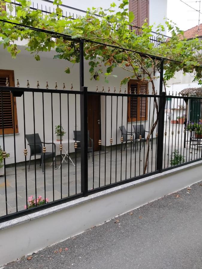 Casa Vacanza Volintiru Villa Como Dış mekan fotoğraf
